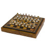 Chess Set Completo di Scacchi “ROMANI vs BARBARI” in Alabastro Dipinti a Mano e Scacchiera con Box Contenitore in Similpelle