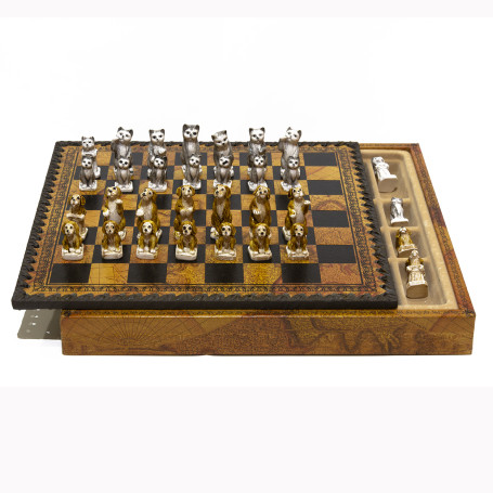 Chess Set Completo Di Scacchi "CANI e GATTI" In Alabastro e Resina Dipinti A Mano e Scacchiera Con Box Contenitore In Similpelle