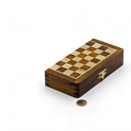 Chess set magnetico quadrato pieghevole con scacchi e dama in legno naturale palissandro e acero intarsiato a mano.